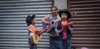 Tras más de un mes de espera, Gobierno de CDMX promulga la Ley del Sistema de Cuidados