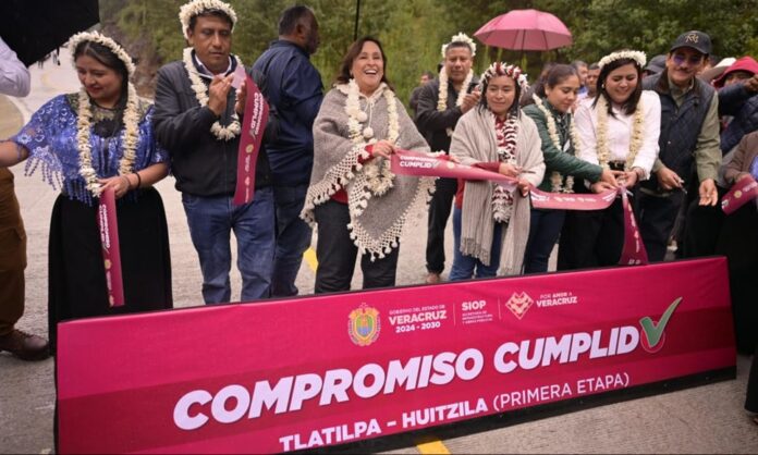 Rocio Nahle compromiso Tlatilpa-Huitzila