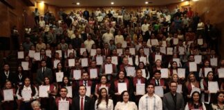 Instituto Consorcio Clavijero formaliza el grado académico de 106 egresados