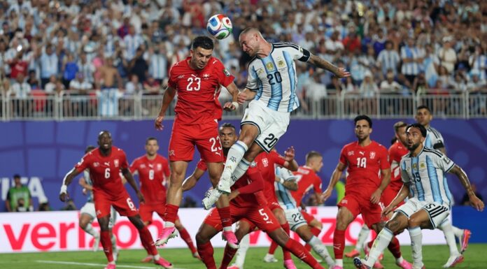 Argentina avanza a semifinales en medio de una nueva tormenta arbitral