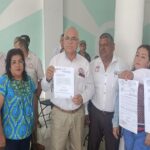 Taxistas de Veracruz rechazan regularización de plataformas Uber y Didi