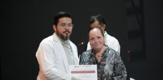 Reconoce SS a profesionales de la salud y pioneros del Centro Estatal de Trasplantes
