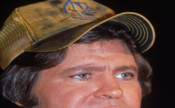 Muere Ben Jones, actor de “Los Dukes de Hazzard”, a los 84 años