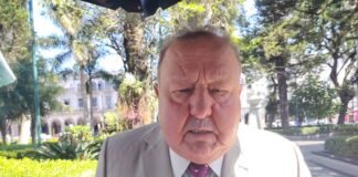 Atiende Veracruz solicitudes de migrantes y mantiene coordinación con consulados, afirma Bertoldo Reyes.