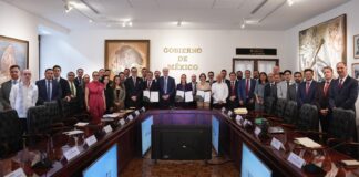 En Palacio Nacional, presidenta Sheinbaum renueva acuerdo voluntario con gasolineros
