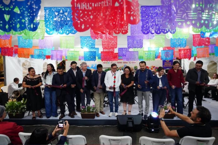 Daniela Griego fiesta Xallitic