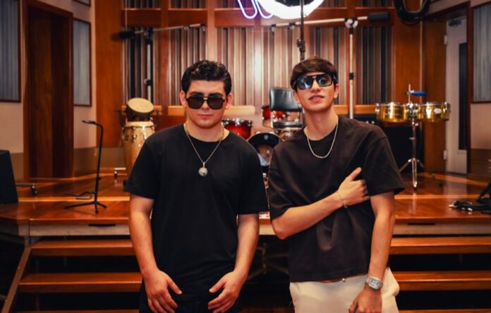Dylan Coronel y Adrián L Santos