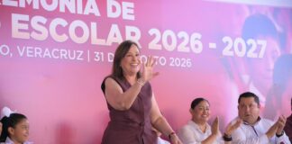 Rocío Nahle inaugura ciclo escolar; 2 millones de estudiantes regresan a clases
