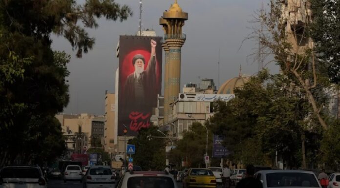 Irán quiere criminalizar a periodistas que contacten a “medios hostiles” al régimen