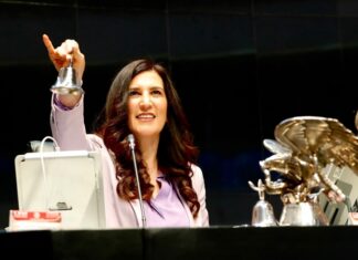 El próximo periodo de sesiones tendrá una agenda amplia, compleja y de enorme trascendencia para el país: diputada López Rabadán