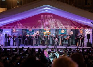 Plaza Lerdo se llenó de música mexicana con Gala con Mariachi