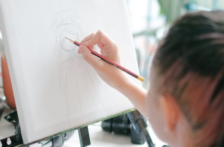 Violencia sexual: estudio explora el dibujo como herramienta terapéutica para sobrevivientes