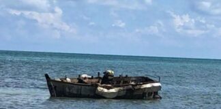 Marina de México rescata a 19 migrantes cubanos