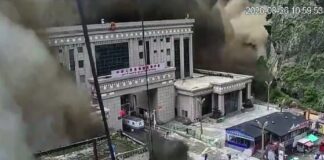 Riada en Nepal y Tíbet deja 362 muertos y alrededor de mil 400 desaparecidos