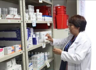 Gobierno del Estado mantiene el suministro de medicamentos en unidades médicas