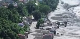 #TragediaNepal: Deslave arrasa pueblos enteros entre Nepal y China; más de 100 muertos y cientos siguen desaparecidos
