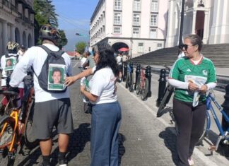 En Xalapa realizan Rodada por personas desaparecidas para visibilizar el problema.