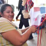 Del telar de cintura al Festival del Mar, tradición que sigue vigente