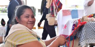 Del telar de cintura al Festival del Mar, tradición que sigue vigente