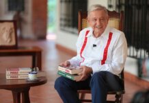 #Video: AMLO reaparece para presentar su libro “Pueblo”