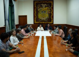 Recibe Daniela Griego a vecinos de la colonia J. J. Panes; establecen acuerdos