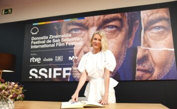 Naomi Watts recibe el Premio Donostia y se lo dedica al desaparecido David Lynch