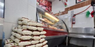 Pozole mantiene viva la tradición de la Noche Mexicana en Xalapa