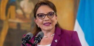 Migración desmiente retención de Xiomara Castro en el AICM de Ciudad de Mexico