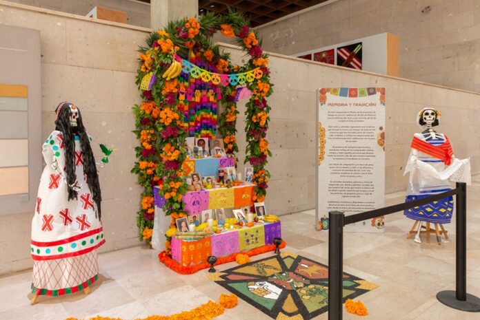 Atlas de Muertos en Museo Antropologia Xalapa