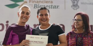 En Michoacán, presidenta Sheinbaum entrega créditos a la palabra para mujeres; supera meta de 50 mil beneficiarias