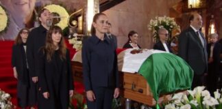 Claudia Sheinbaum propone trasladar restos de Cuauhtémoc Cárdenas a la Rotonda de las Personas Ilustres
