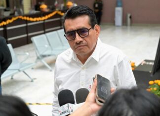 Entregarán dos mil despensas a familias afectadas por lluvias en el sur de Veracruz: Esteban Bautista.
