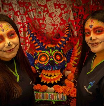 Estudiantes de Odontología UV dieron vida al Día de Muertos