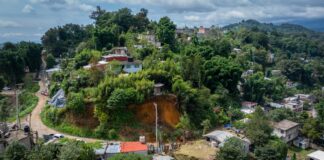 Atiende Ayuntamiento deslizamiento de tierra en la colonia Colosio