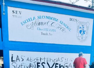 Suspenden clases en secundaria Manuel C. Tello por presuntas amenazas.