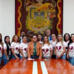 Entrega Ayuntamiento equipo de trabajo a instructoras del Programa de Activación Física