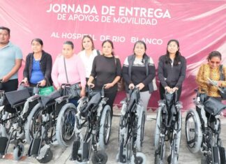 Beneficencia Pública entrega 126 apoyos de movilidad al Hospital de Río Blanco