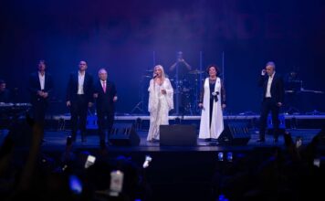 Los Panchos y Mocedades conquistan el Teatro Cervantes en una noche de nostalgia,