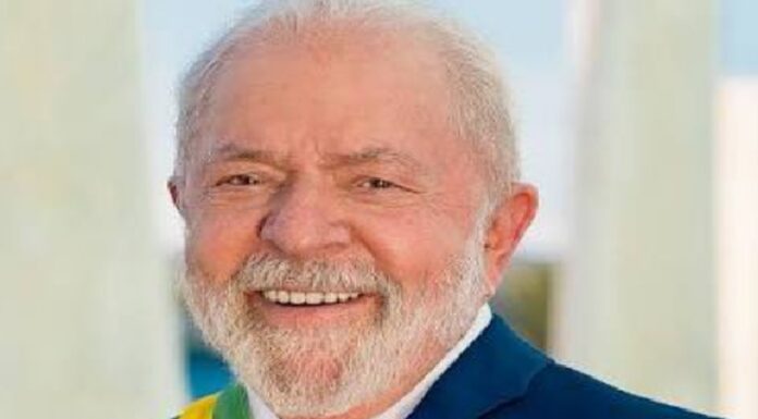 Lula da Silva gana la reelección en Brasil con 99.75% del escrutinio y revierte ventaja de Flávio Bolsonaro