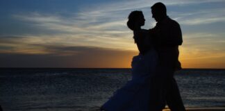 Más tarde para casarse, más temprano para divorciarse: ¿qué dicen los datos del INEGI?