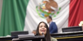 Vigilar y controlar entrega de medicamentos a personas sin seguridad social, pide diputada