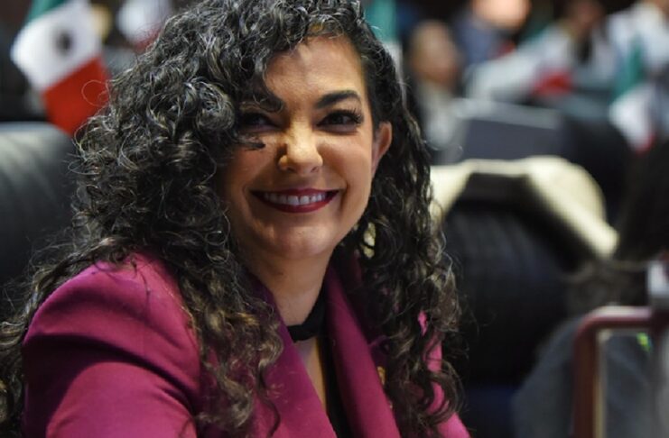 Inteligencia artificial facilita violencia digital contra mujeres; senadora propone ampliar definición legal