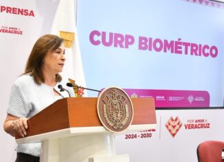 Gobernadora acelera digitalización del Registro Civil; Veracruz pasa de 6 a 45 municipios