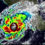 #ÚLTIMAHORA: Huracán Simon categoría 4 tocará tierra el domingo; se suspenden actividades no esenciales: Claudia Sheinbaum