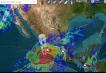 Simón se convierte en huracán categoría 4 y amenaza al occidente de México